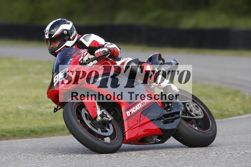 Archiv-2025/08 20.04.2025 Speer Racing ADR/Gruppe gelb/93